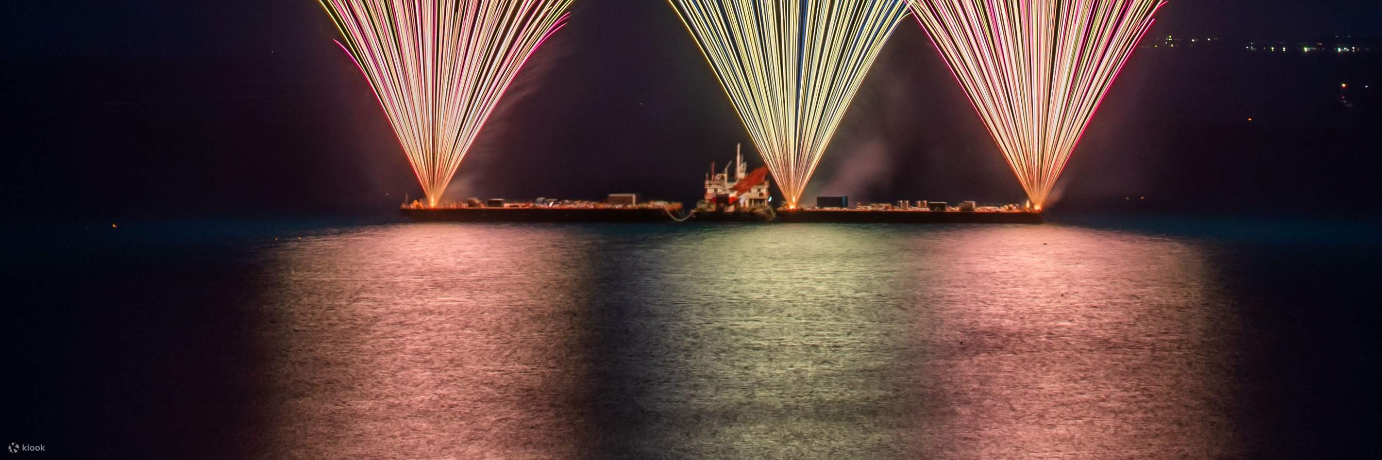 Okinawa Ocean Fireworks Festival 2026] Land and Sea Package